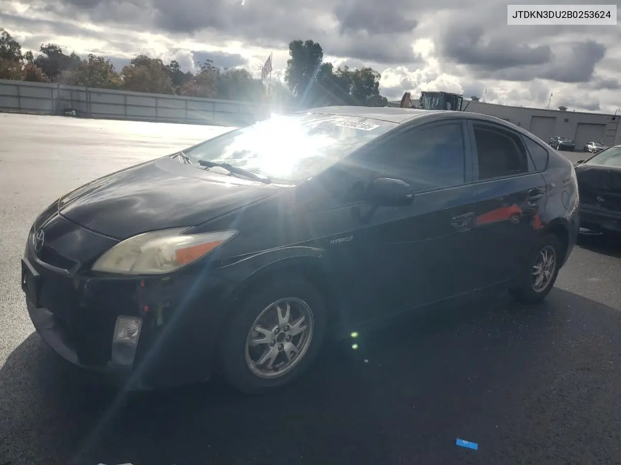 JTDKN3DU2B0253624 2011 Toyota Prius
