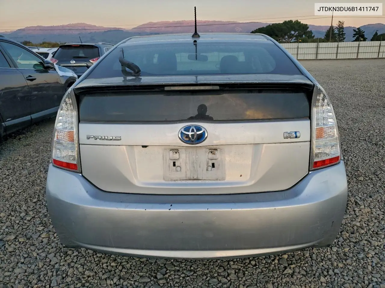 JTDKN3DU6B1411747 2011 Toyota Prius