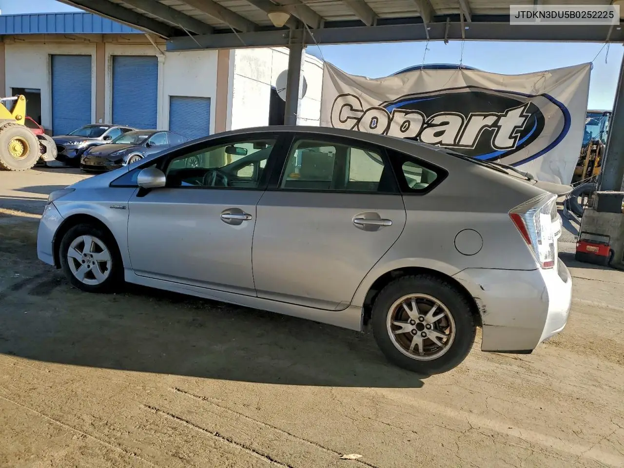 JTDKN3DU5B0252225 2011 Toyota Prius