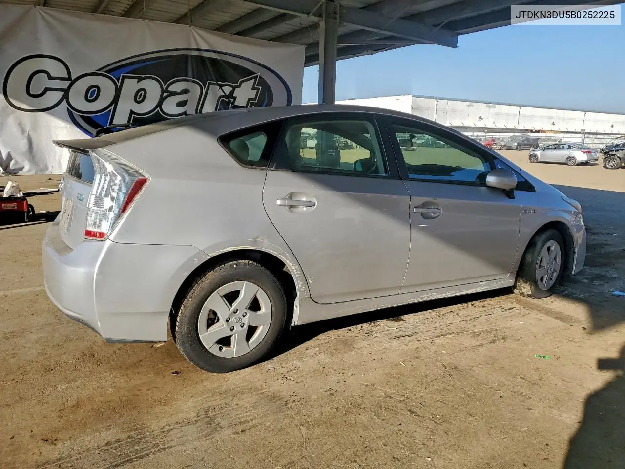 JTDKN3DU5B0252225 2011 Toyota Prius