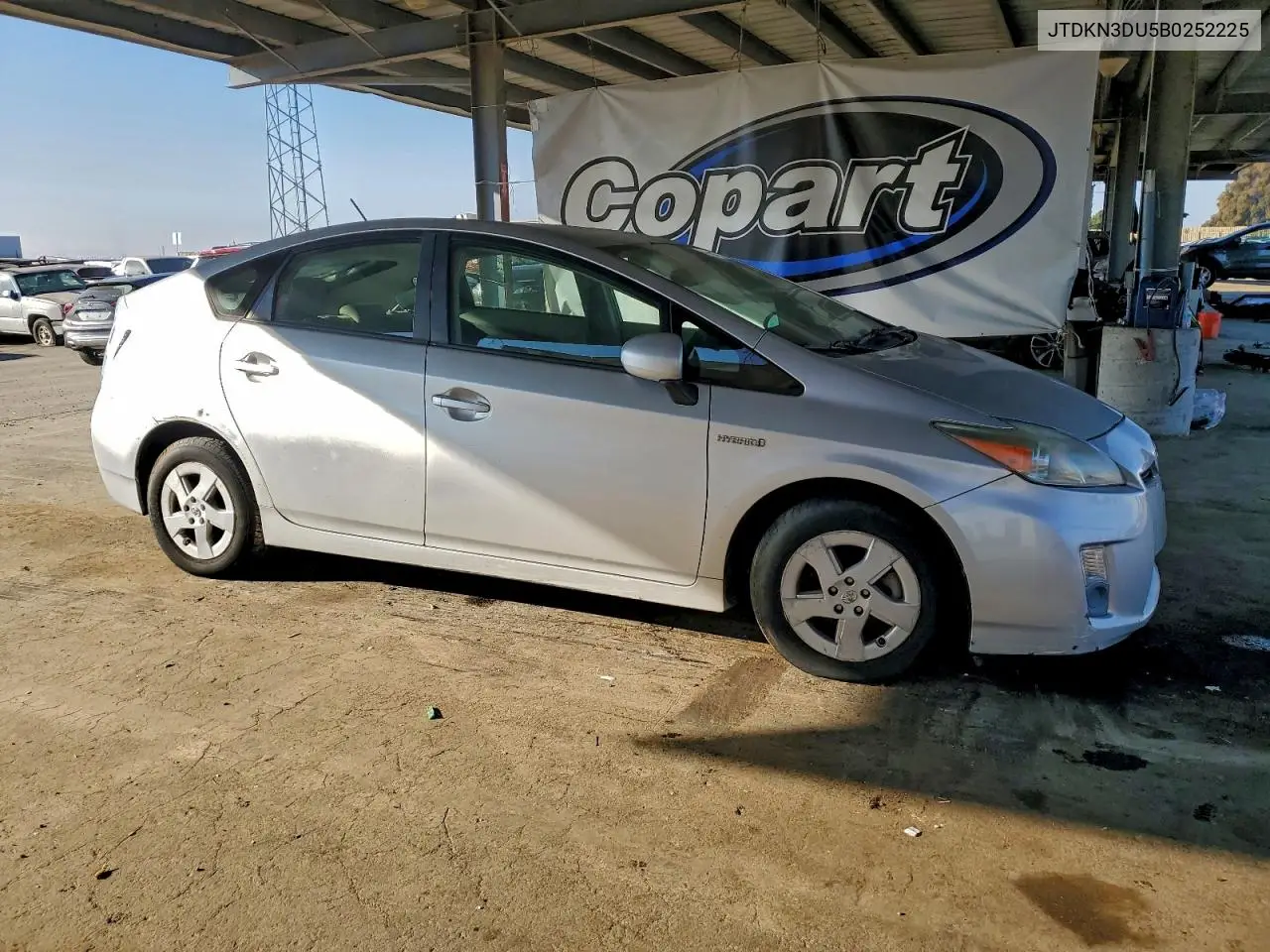 JTDKN3DU5B0252225 2011 Toyota Prius