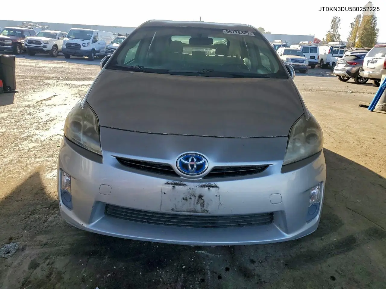 JTDKN3DU5B0252225 2011 Toyota Prius