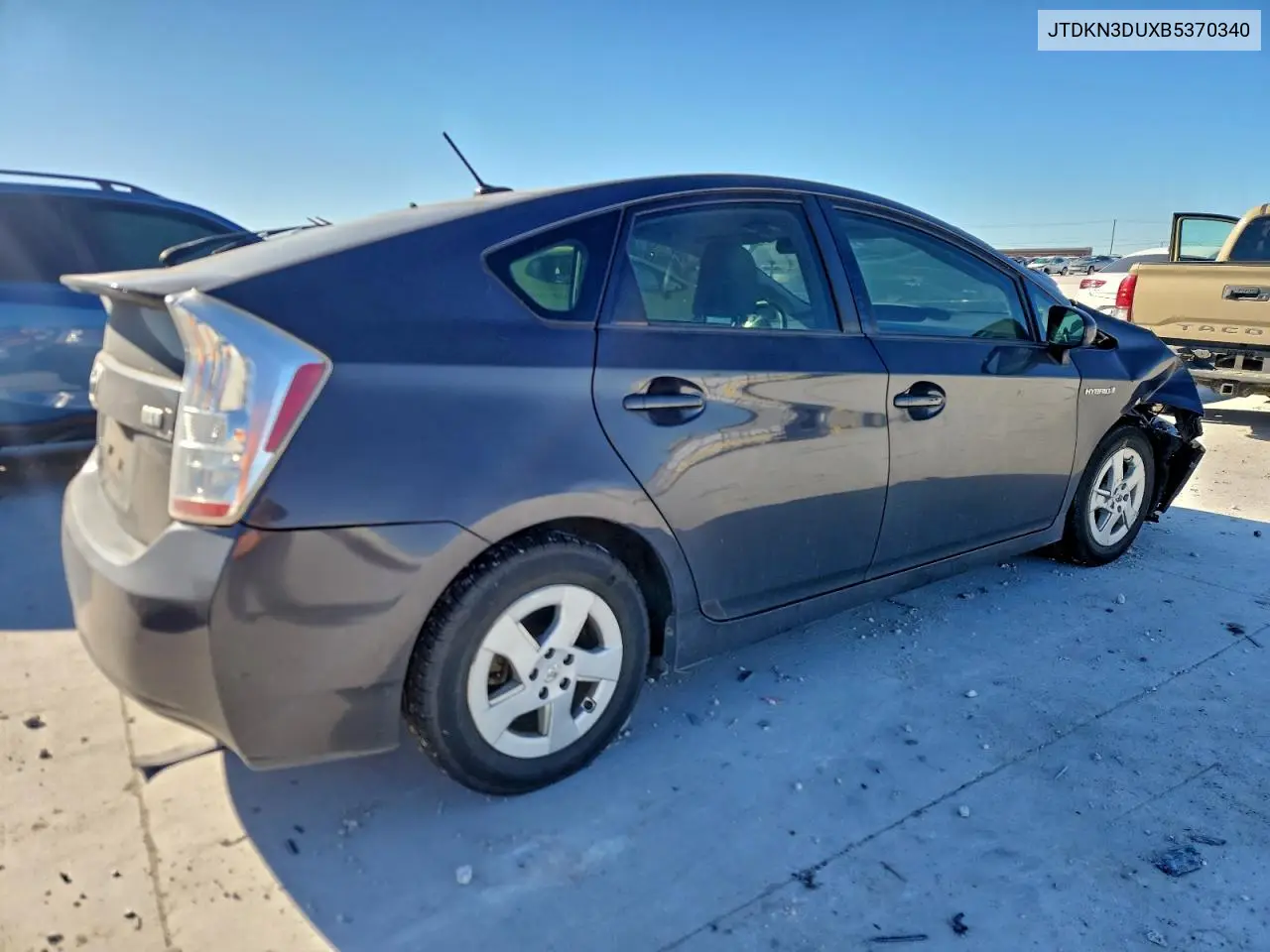 JTDKN3DUXB5370340 2011 Toyota Prius