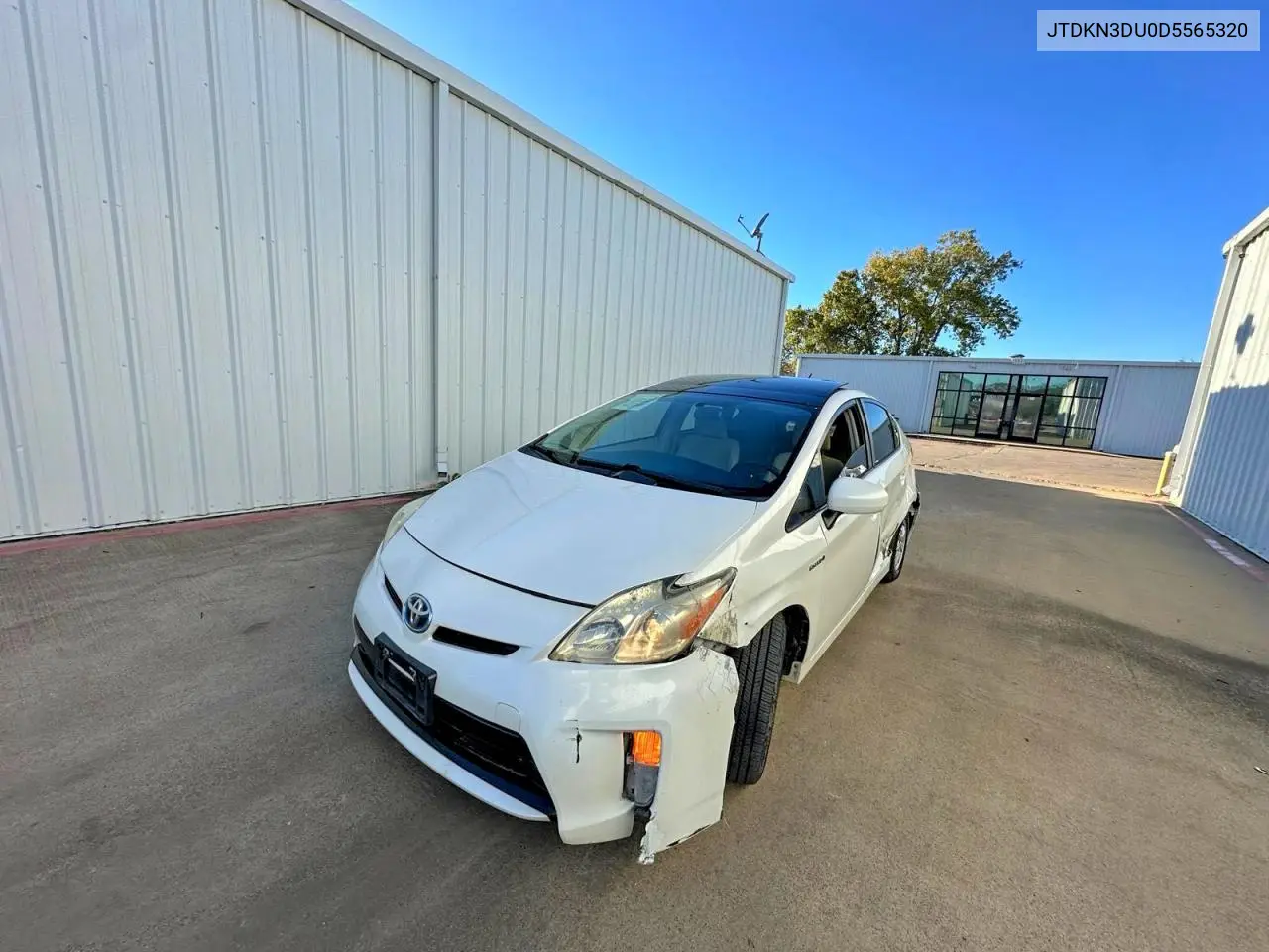 JTDKN3DU0D5565320 2013 Toyota Prius Three