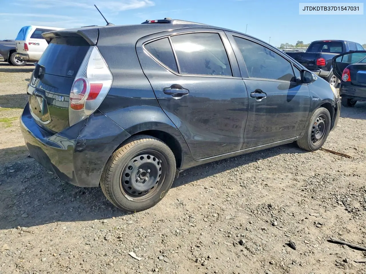 JTDKDTB37D1547031 2013 Toyota Prius C One