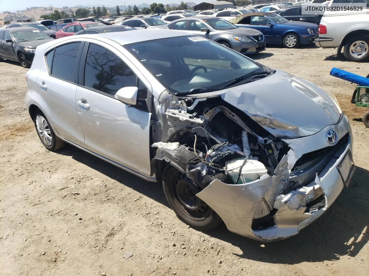 2013 Toyota Prius C VIN: JTDKDTB32D1546529 Lot: 66429194