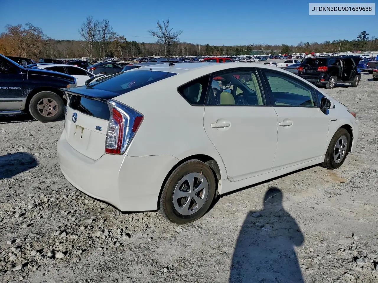 JTDKN3DU9D1689688 2013 Toyota Prius