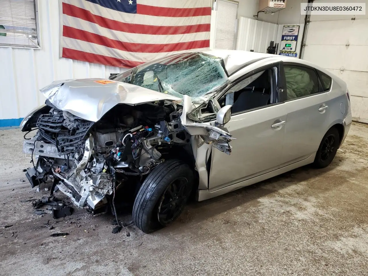 JTDKN3DU8E0360472 2014 Toyota Prius