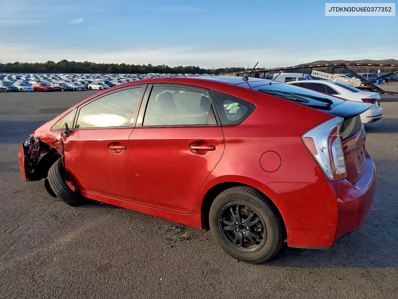 JTDKN3DU6E0377352 2014 Toyota Prius