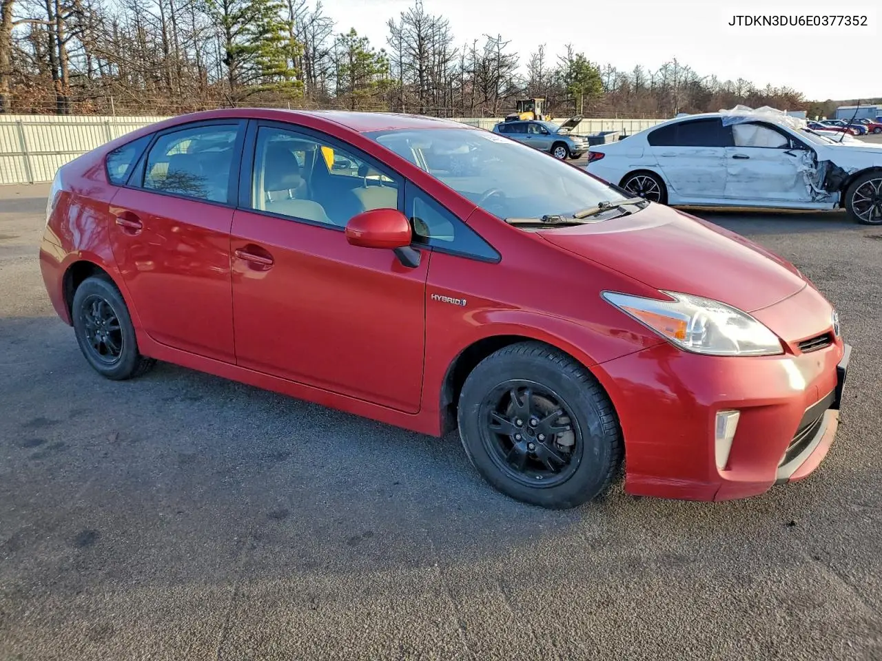 JTDKN3DU6E0377352 2014 Toyota Prius