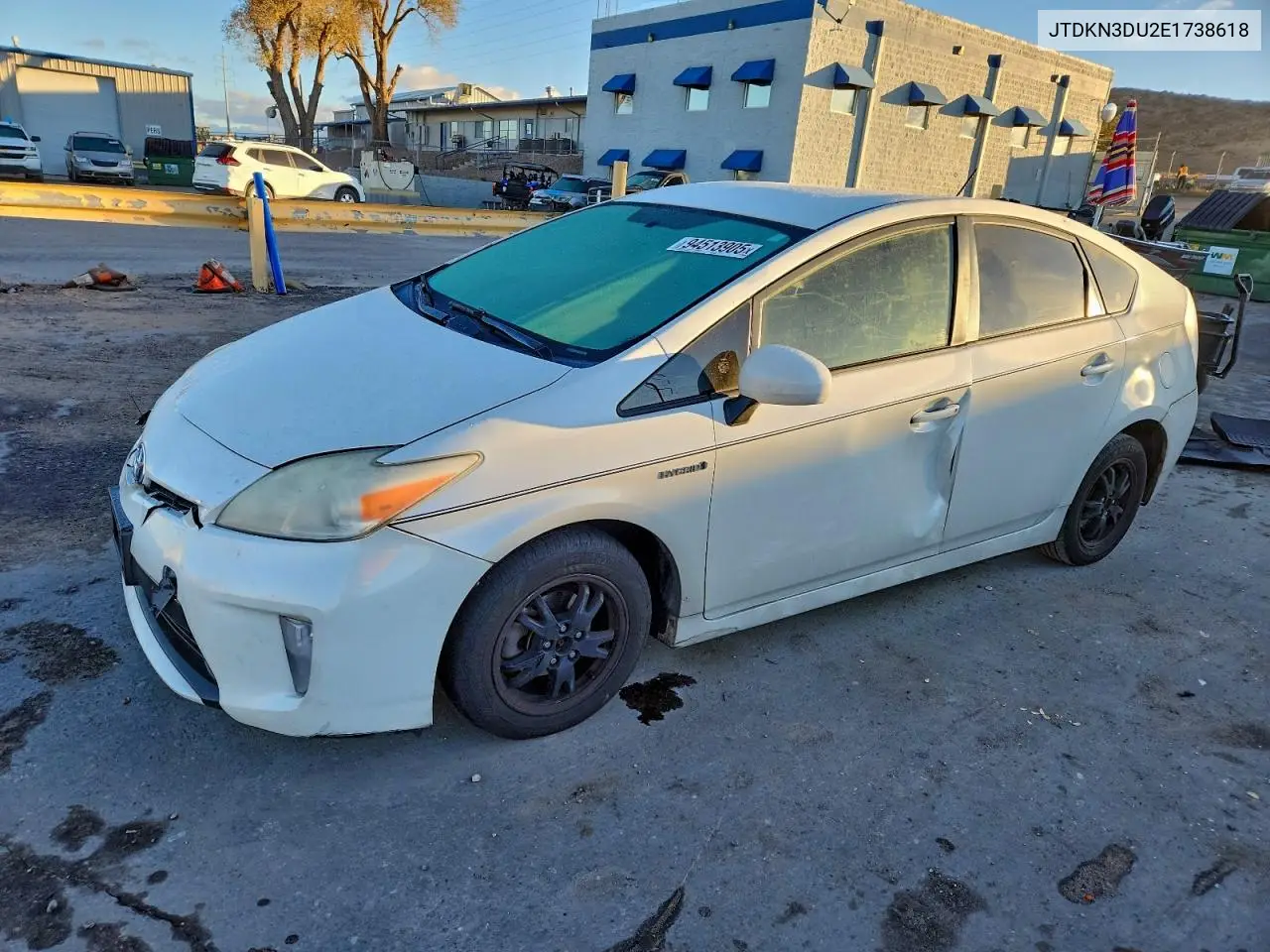 JTDKN3DU2E1738618 2014 Toyota Prius