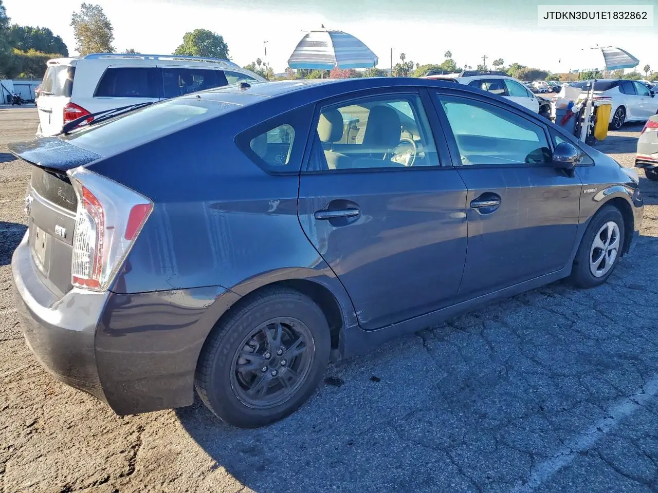JTDKN3DU1E1832862 2014 Toyota Prius
