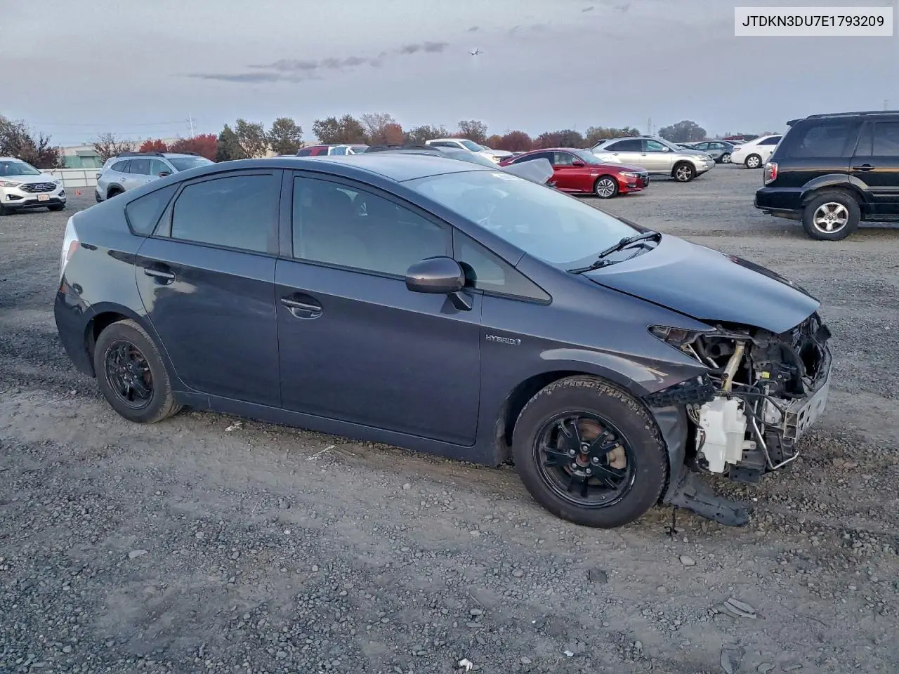 JTDKN3DU7E1793209 2014 Toyota Prius
