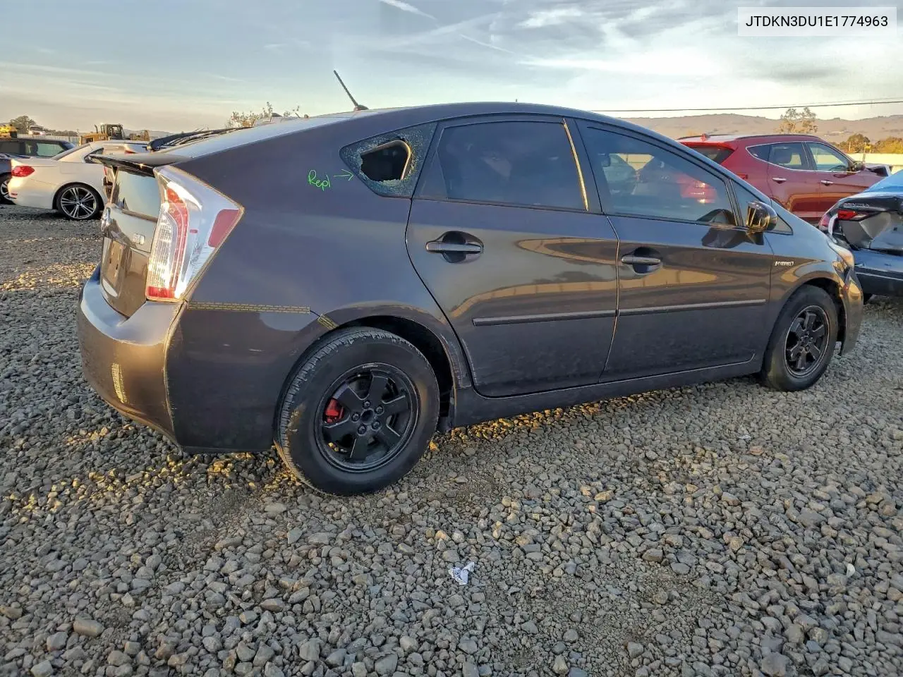 JTDKN3DU1E1774963 2014 Toyota Prius