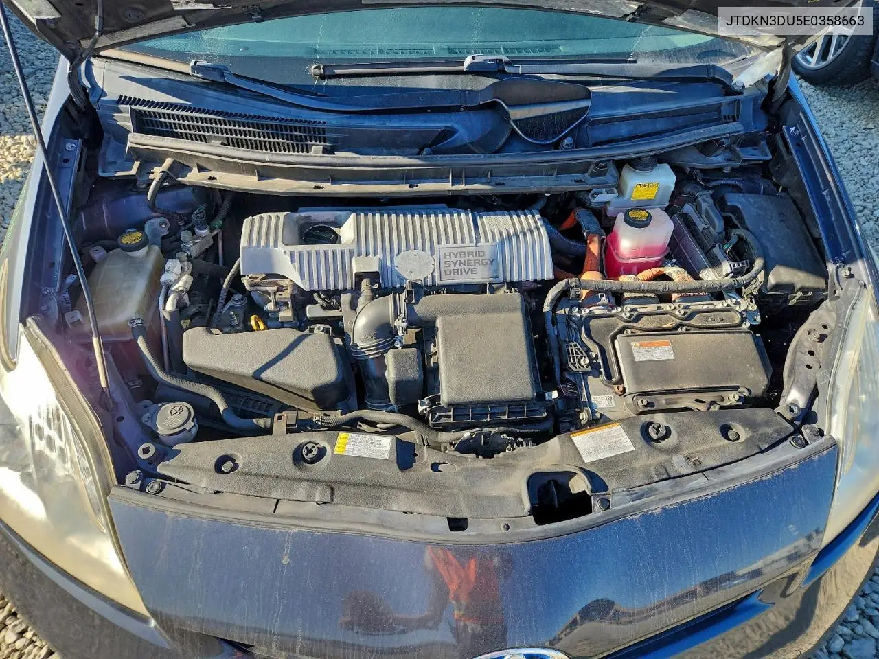 JTDKN3DU5E0358663 2014 Toyota Prius