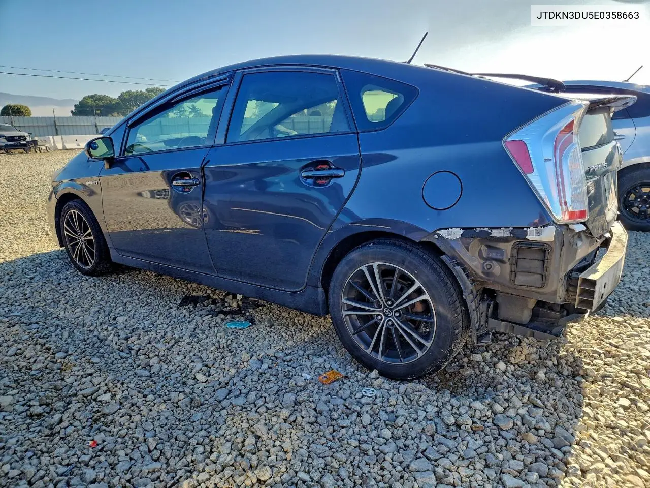 JTDKN3DU5E0358663 2014 Toyota Prius