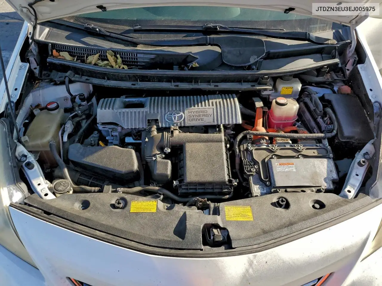 JTDZN3EU3EJ005975 2014 Toyota Prius V