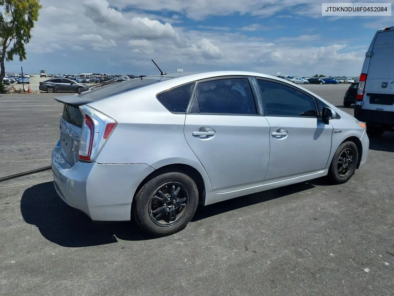 JTDKN3DU8F0452084 2015 Toyota Prius Two