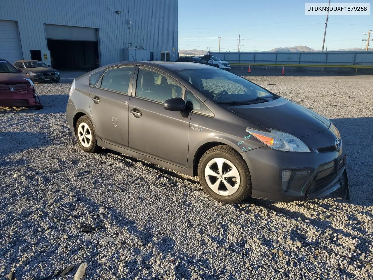 JTDKN3DUXF1879258 2015 Toyota Prius