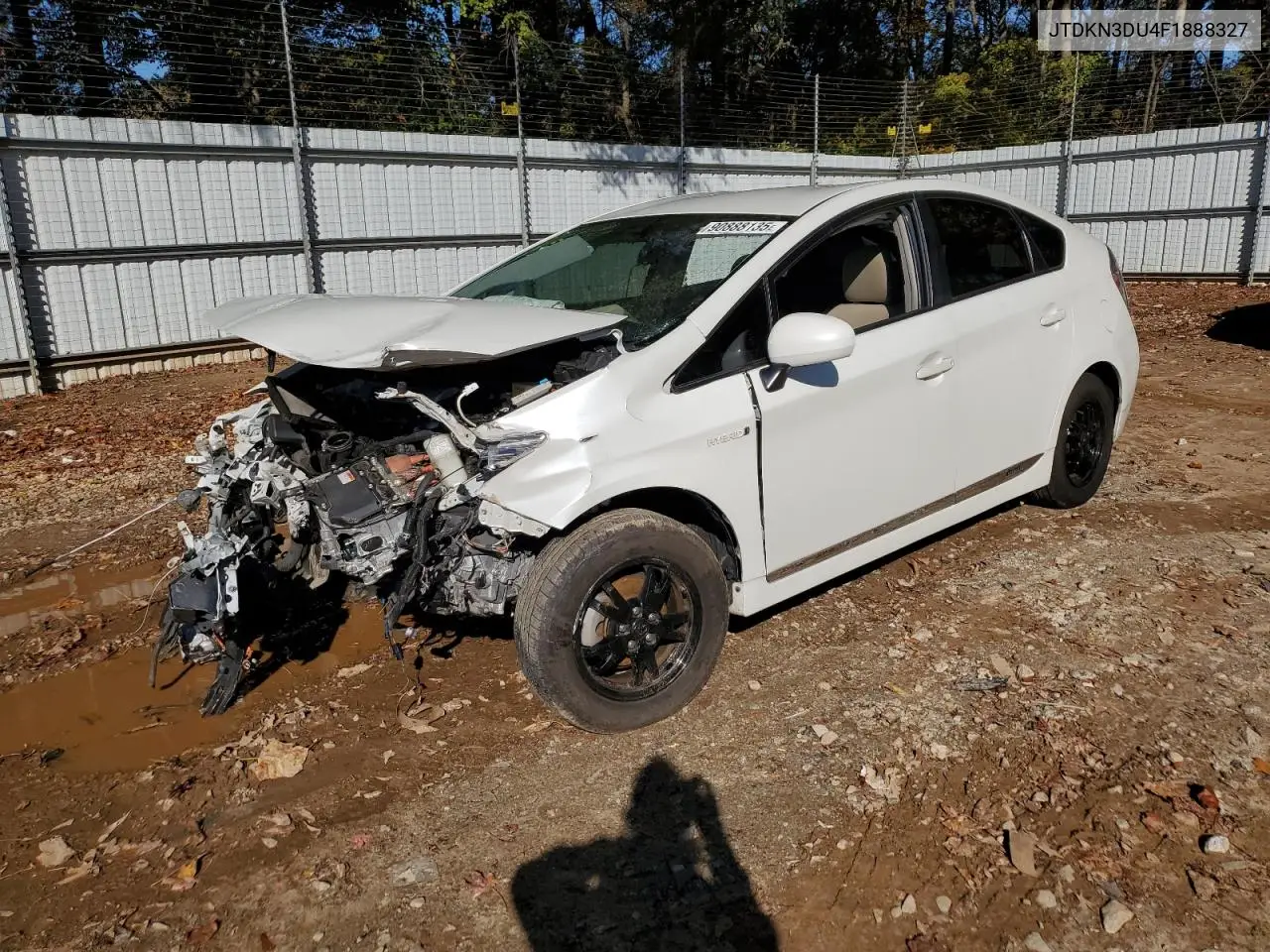 JTDKN3DU4F1888327 2015 Toyota Prius