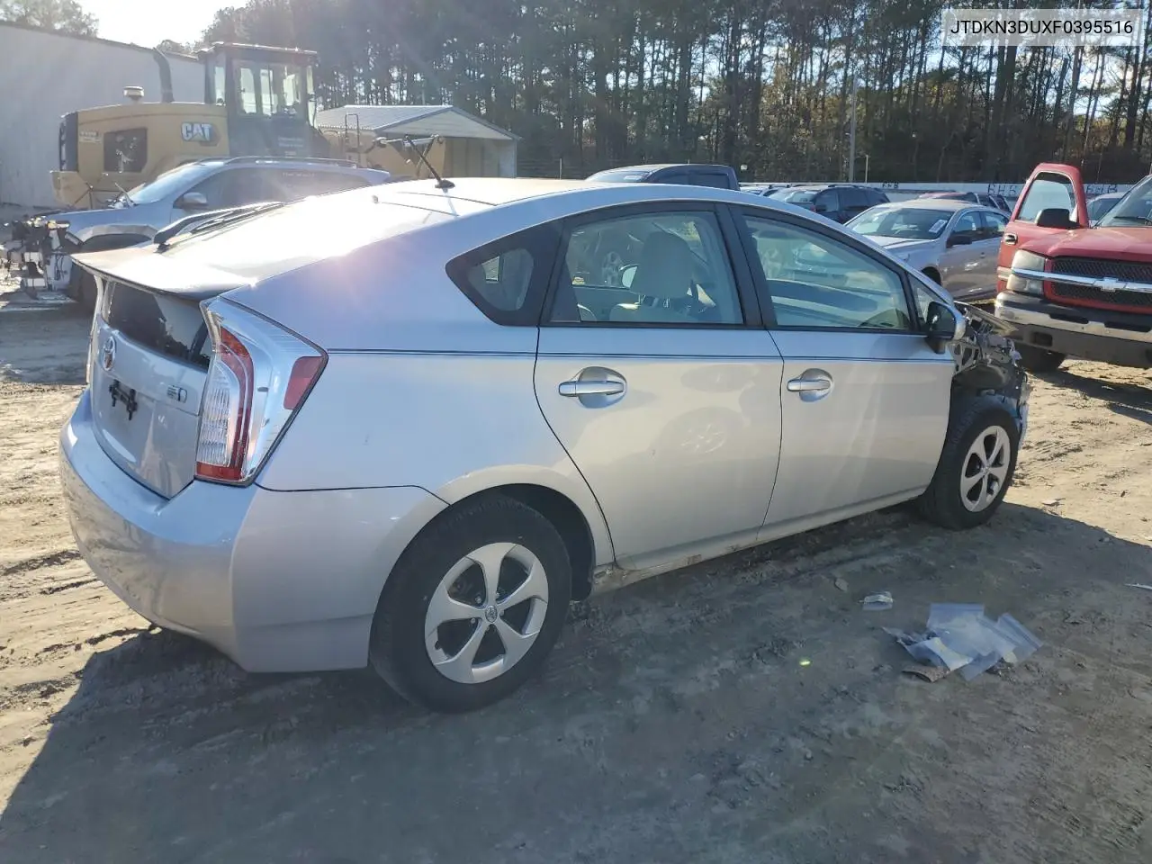 JTDKN3DUXF0395516 2015 Toyota Prius