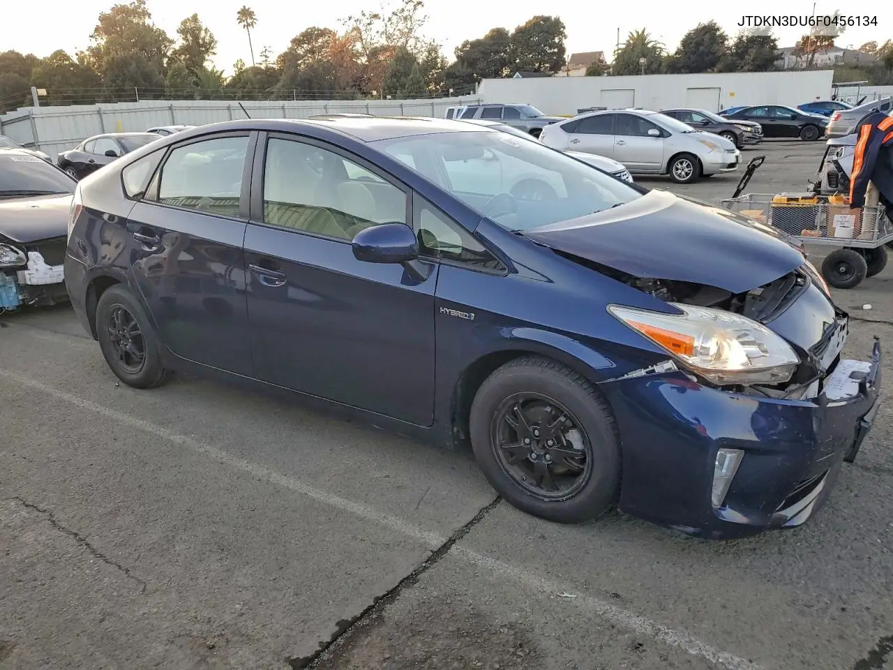 JTDKN3DU6F0456134 2015 Toyota Prius