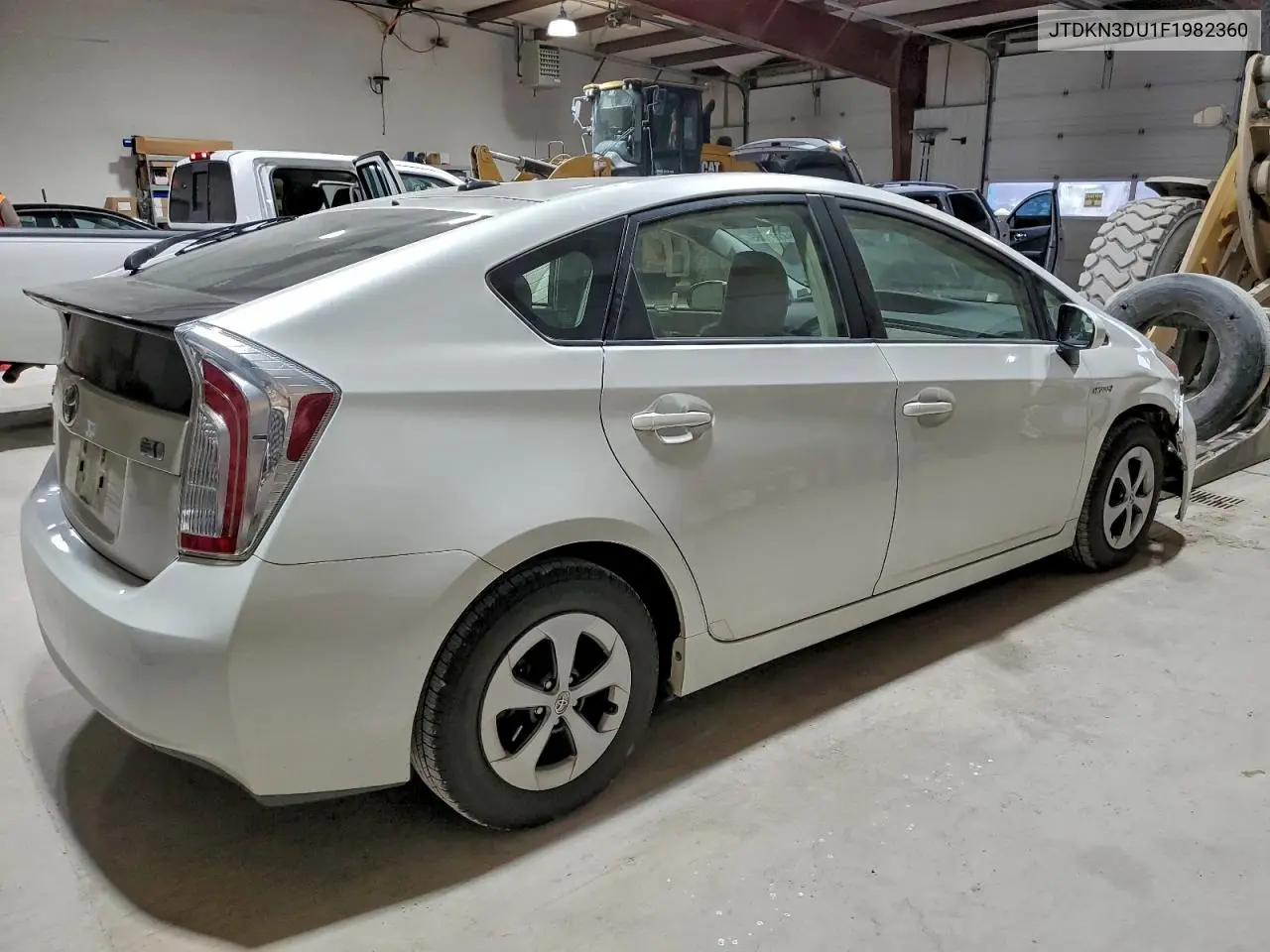 JTDKN3DU1F1982360 2015 Toyota Prius