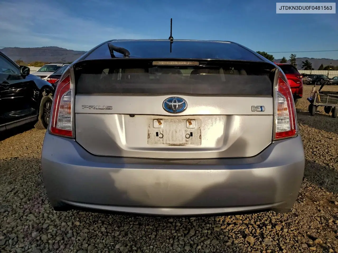 JTDKN3DU0F0481563 2015 Toyota Prius