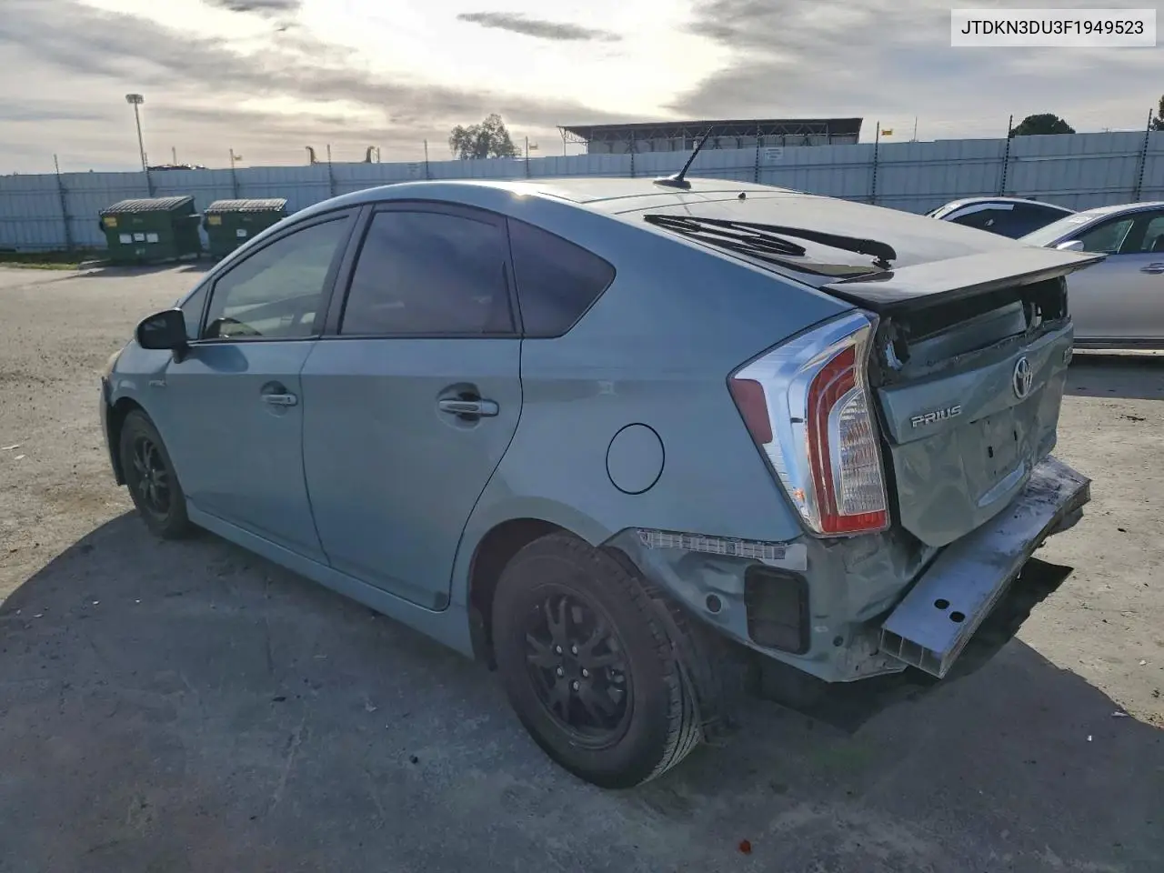 JTDKN3DU3F1949523 2015 Toyota Prius