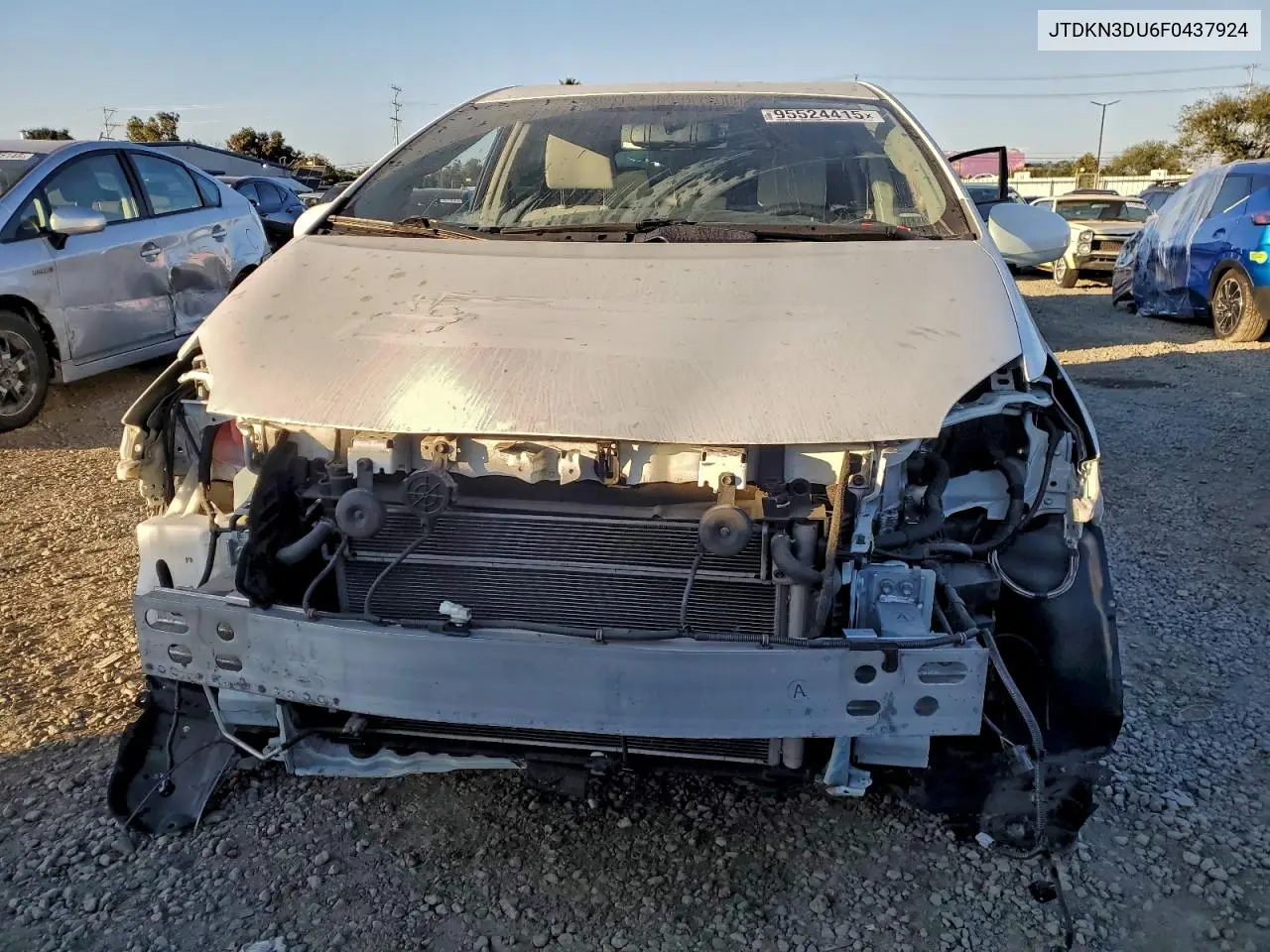 JTDKN3DU6F0437924 2015 Toyota Prius