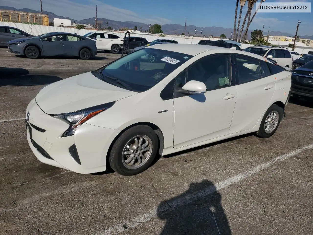 2016 Toyota Prius