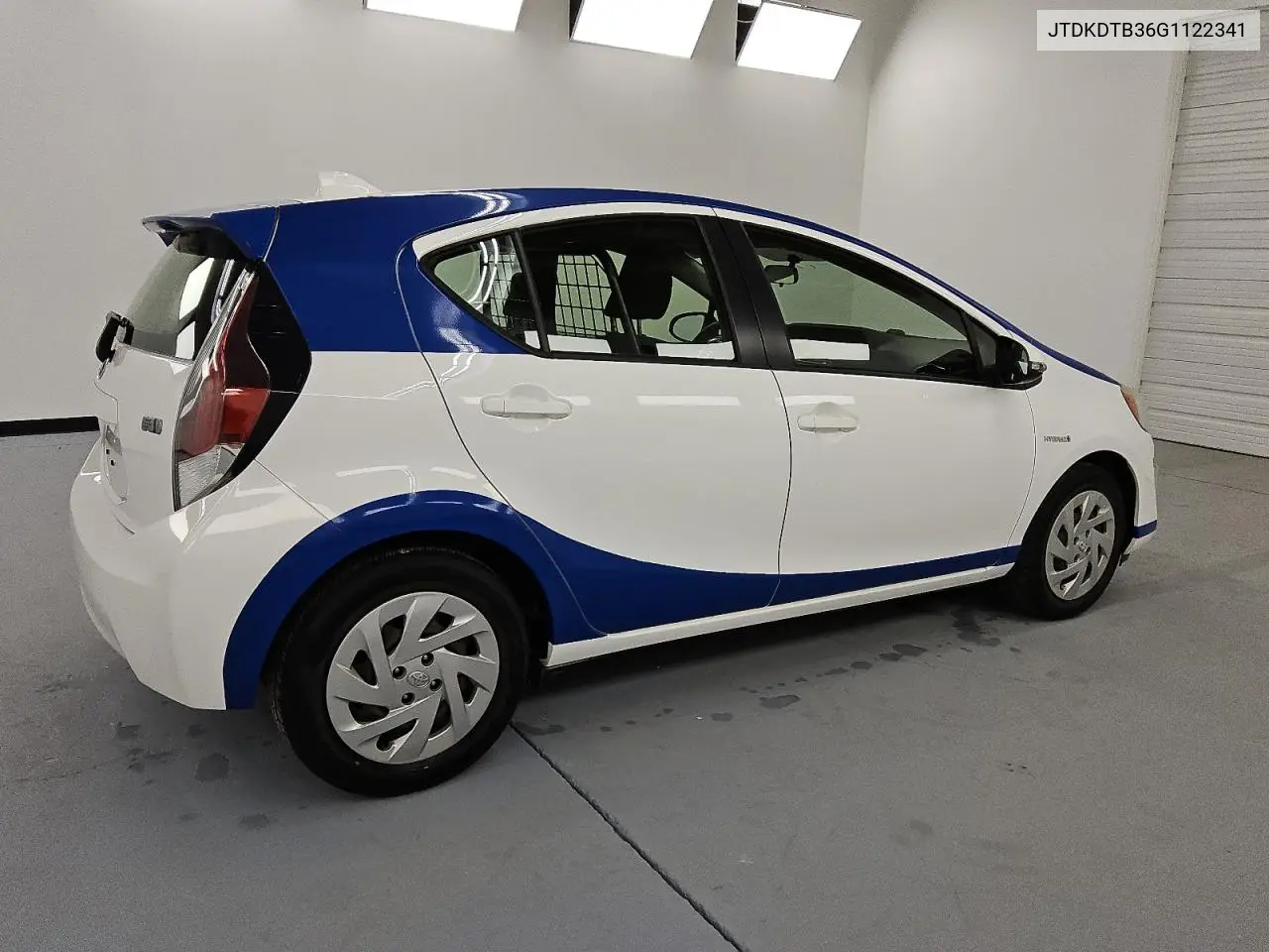 2016 Toyota Prius C VIN: JTDKDTB36G1122341 Lot: 53493765