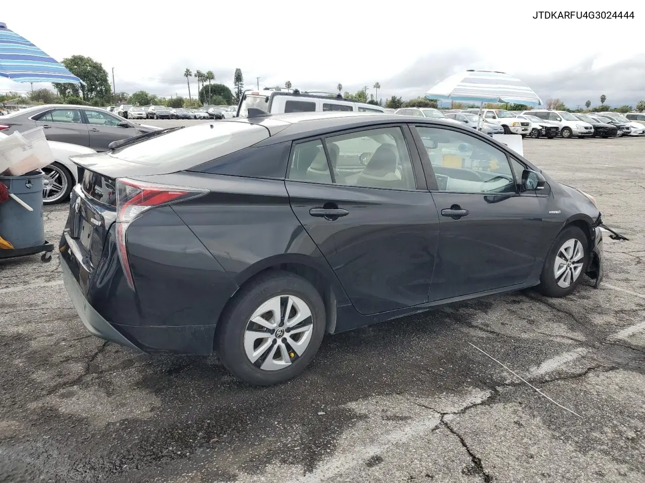 JTDKARFU4G3024444 2016 Toyota Prius