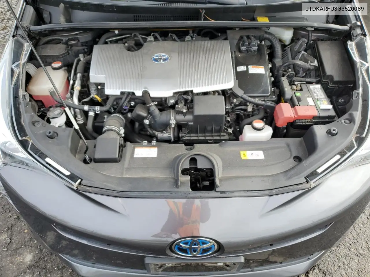 JTDKARFU3G3520089 2016 Toyota Prius