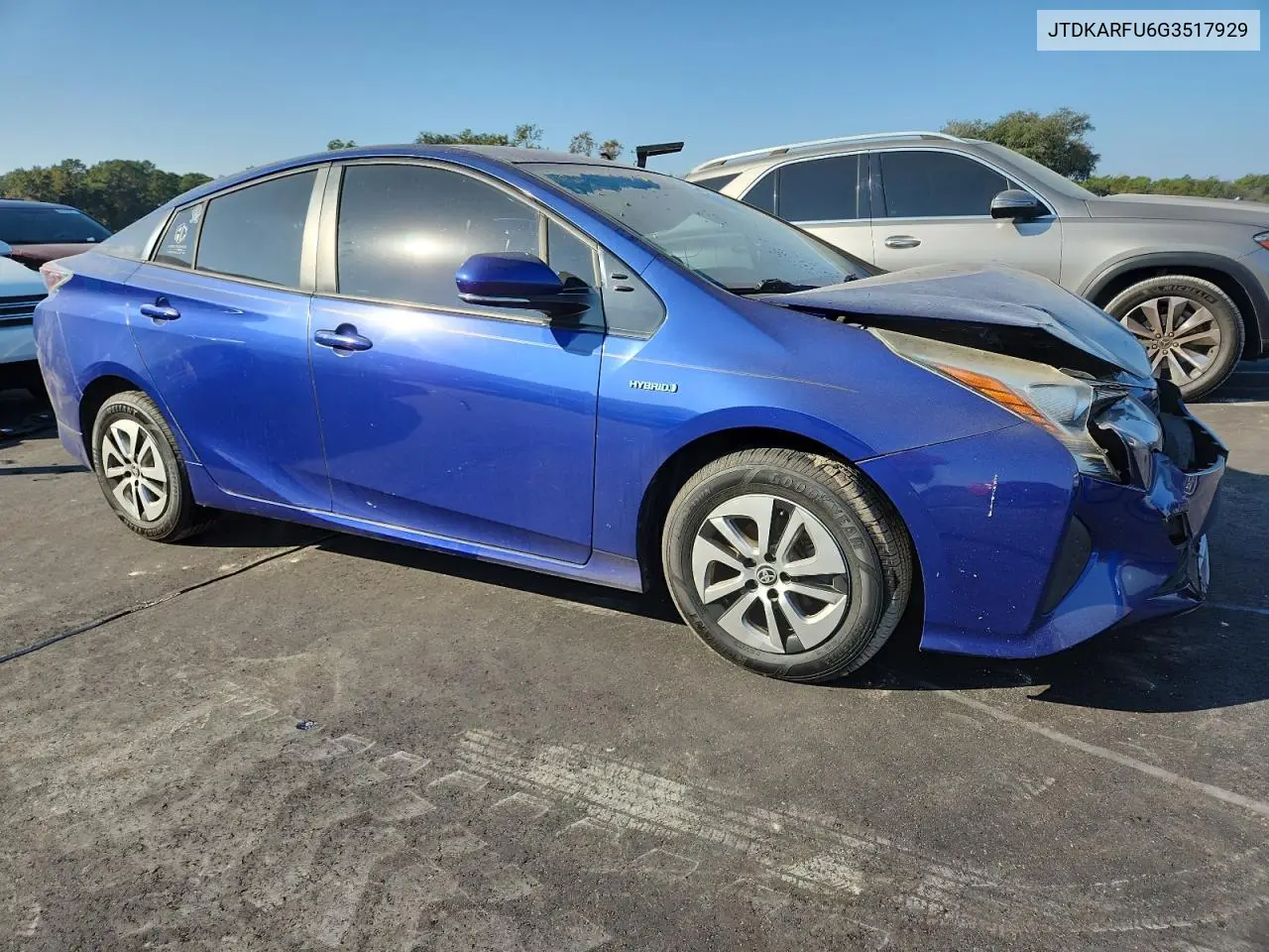 JTDKARFU6G3517929 2016 Toyota Prius
