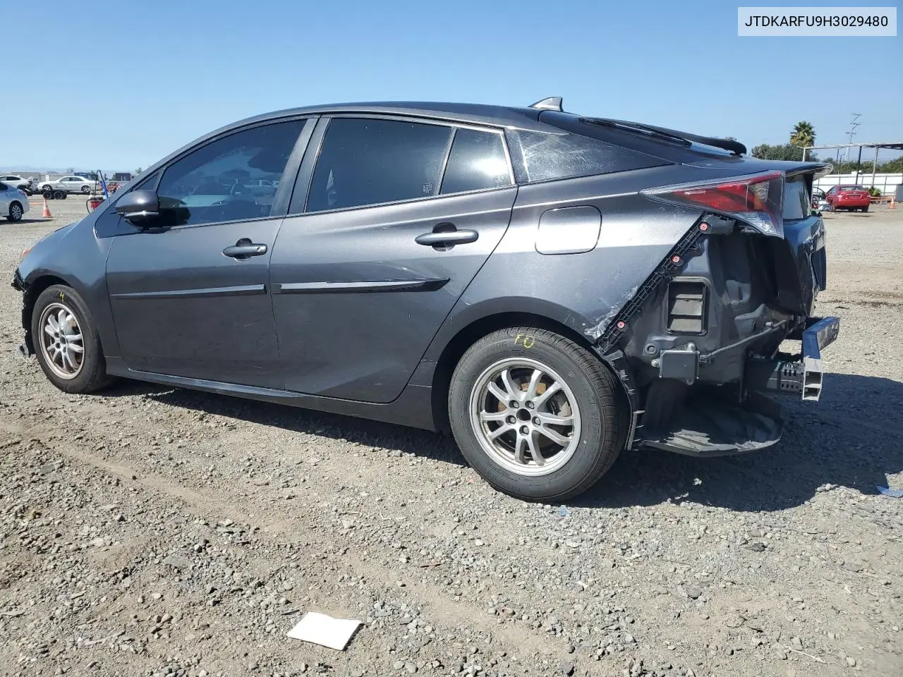 JTDKARFU9H3029480 2017 Toyota Prius