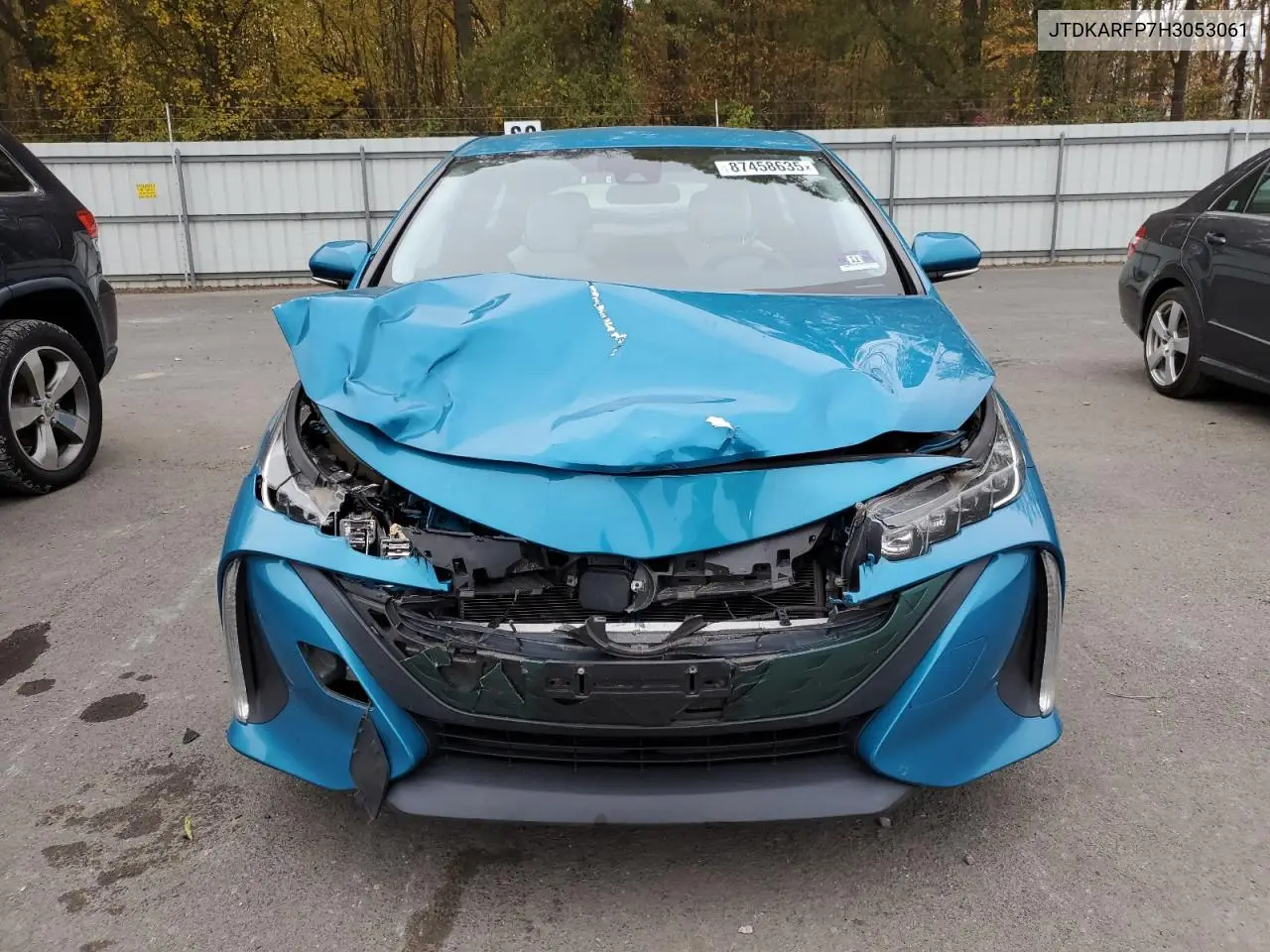 JTDKARFP7H3053061 2017 Toyota Prius Prime