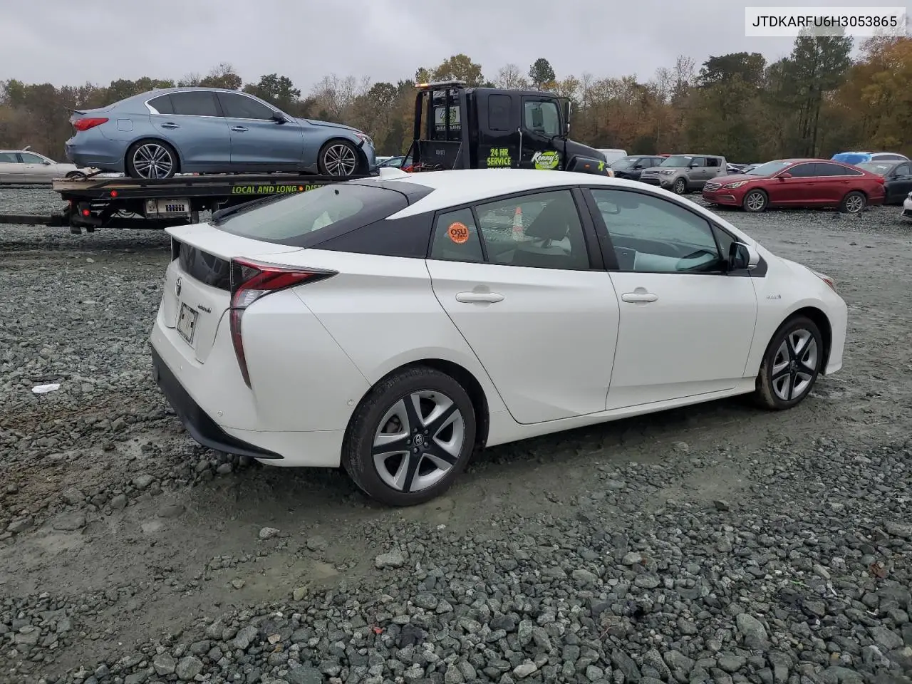 JTDKARFU6H3053865 2017 Toyota Prius