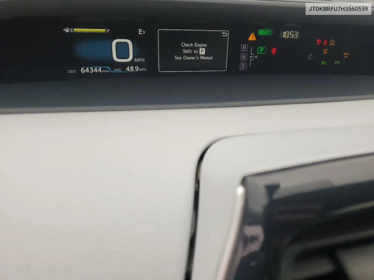 JTDKBRFU7H3560559 2017 Toyota Prius