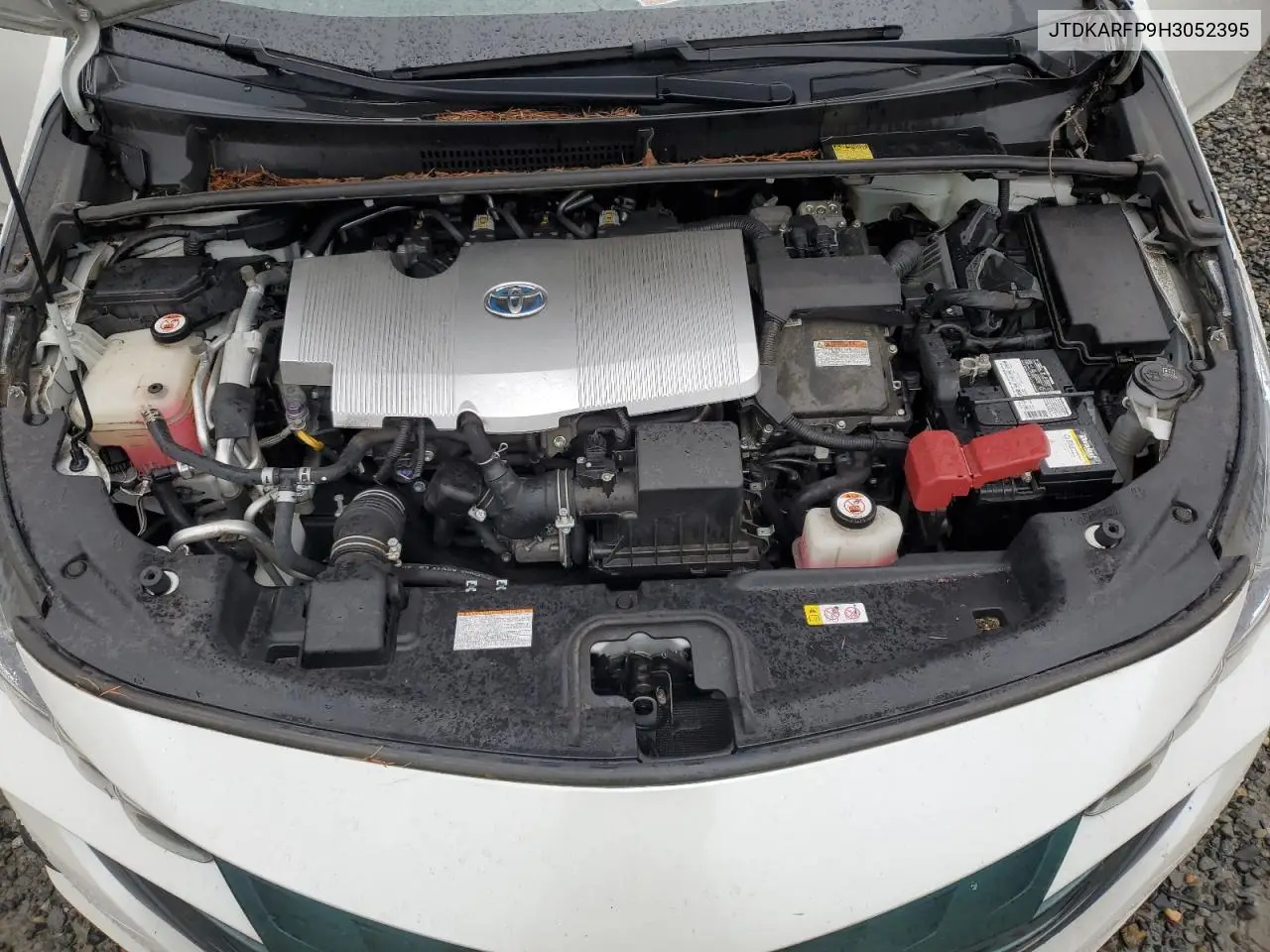 JTDKARFP9H3052395 2017 Toyota Prius Prime