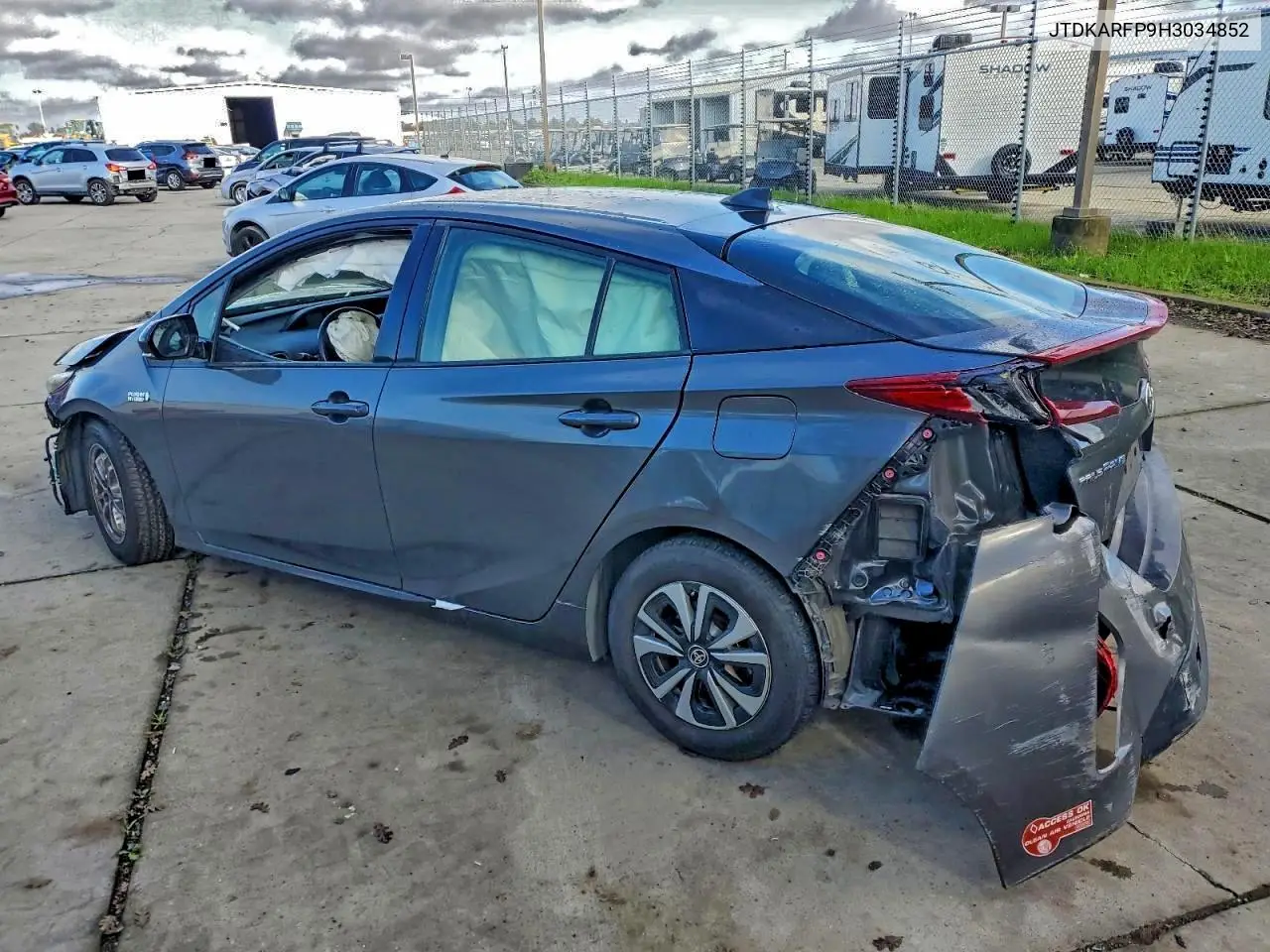 JTDKARFP9H3034852 2017 Toyota Prius Prime