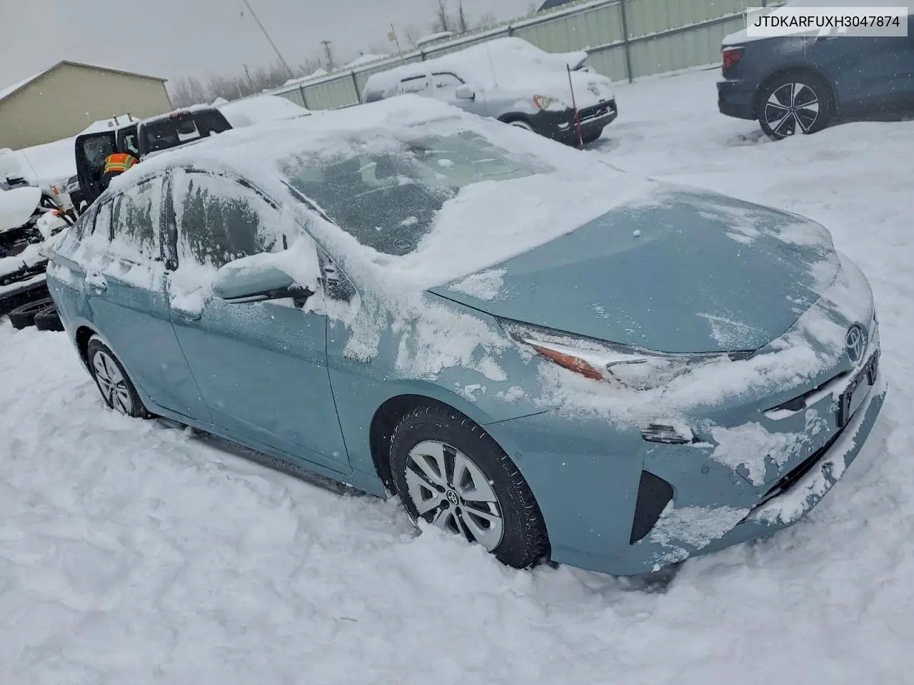 JTDKARFUXH3047874 2017 Toyota Prius