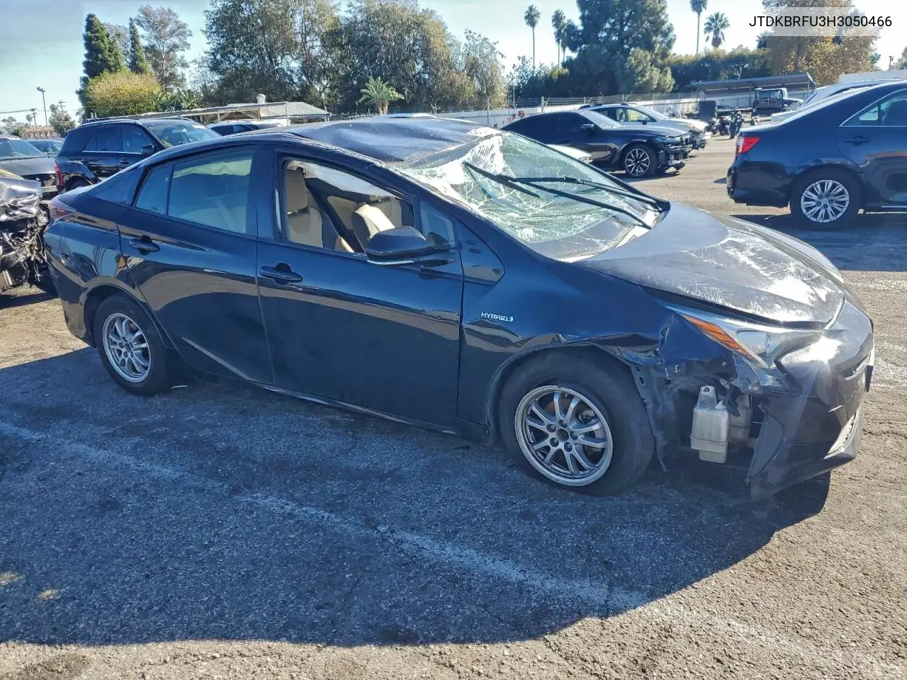 JTDKBRFU3H3050466 2017 Toyota Prius Two
