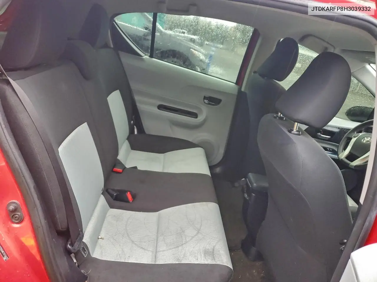 JTDKARFP8H3039332 2017 Toyota Prius Prime