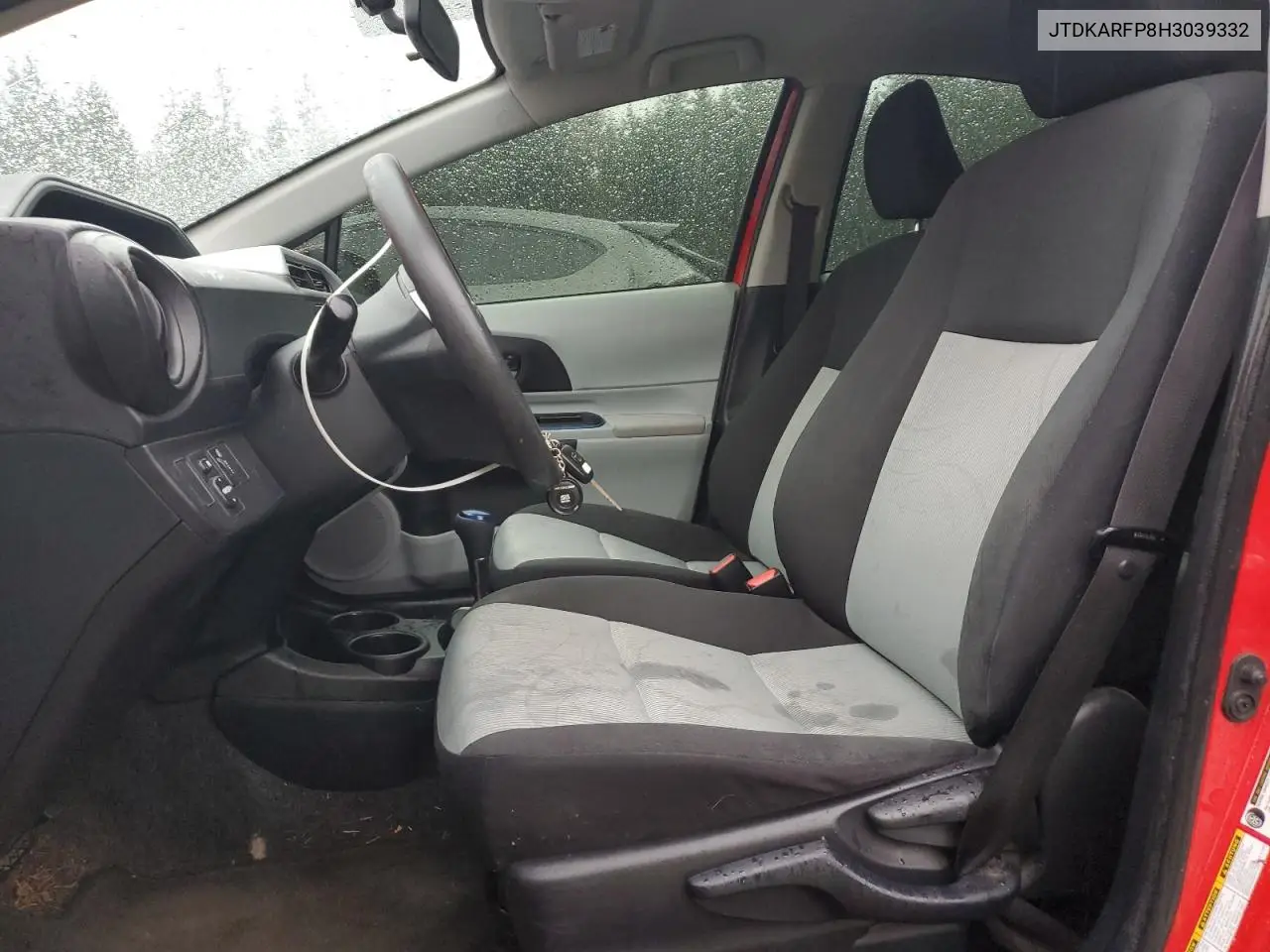 JTDKARFP8H3039332 2017 Toyota Prius Prime