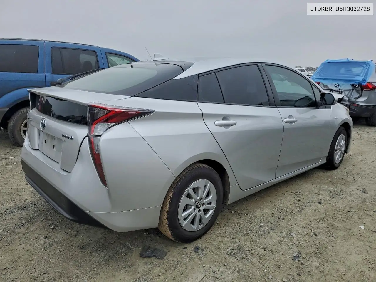 JTDKBRFU5H3032728 2017 Toyota Prius