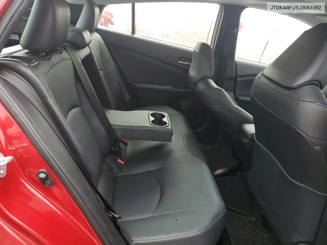 JTDKARFU9J3061092 2018 Toyota Prius
