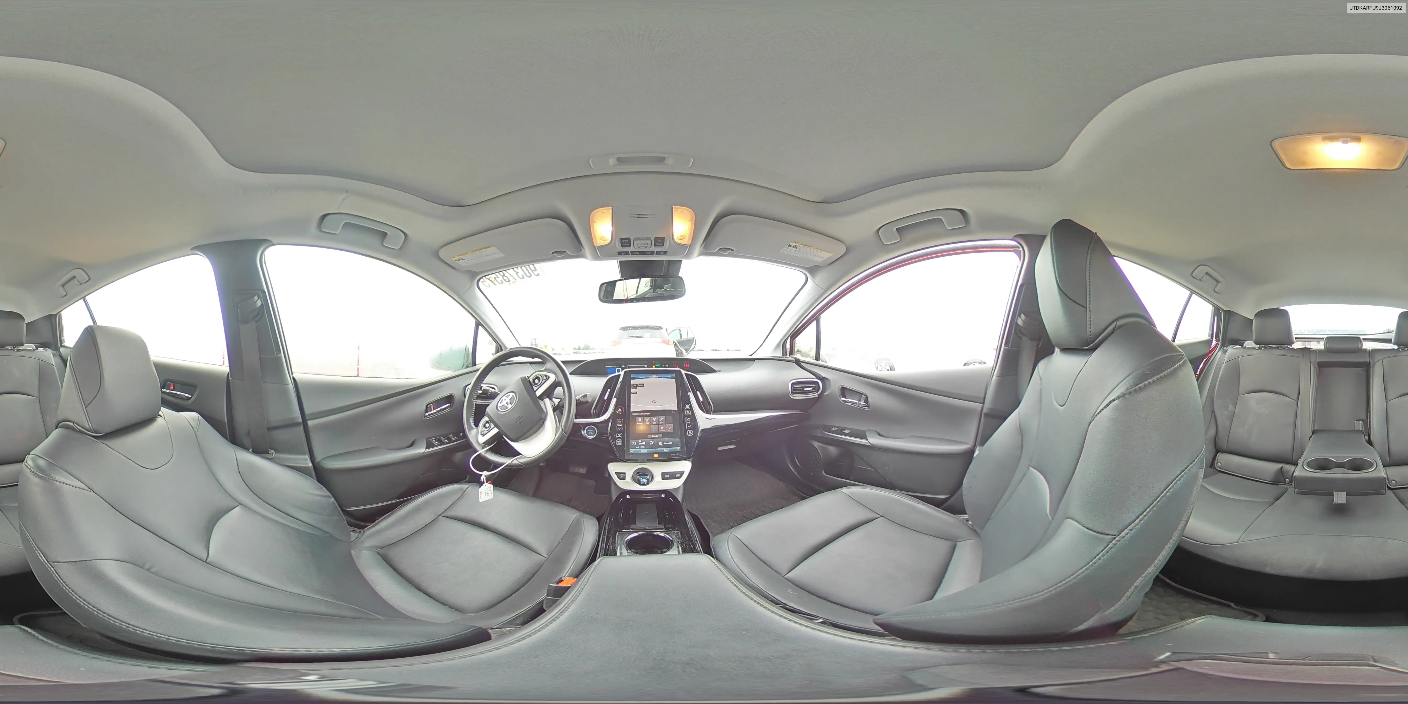 JTDKARFU9J3061092 2018 Toyota Prius