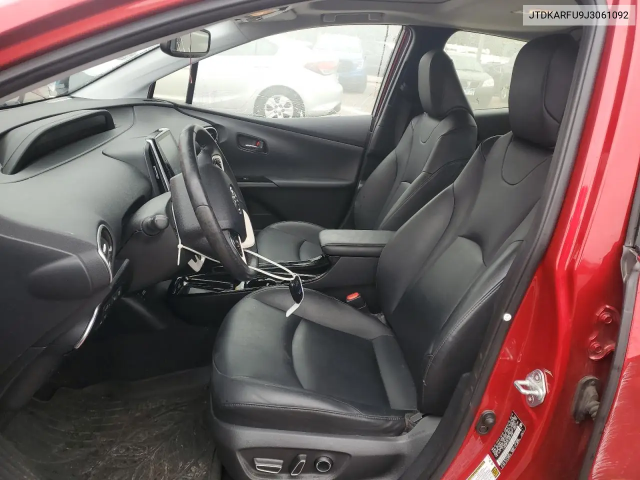 JTDKARFU9J3061092 2018 Toyota Prius