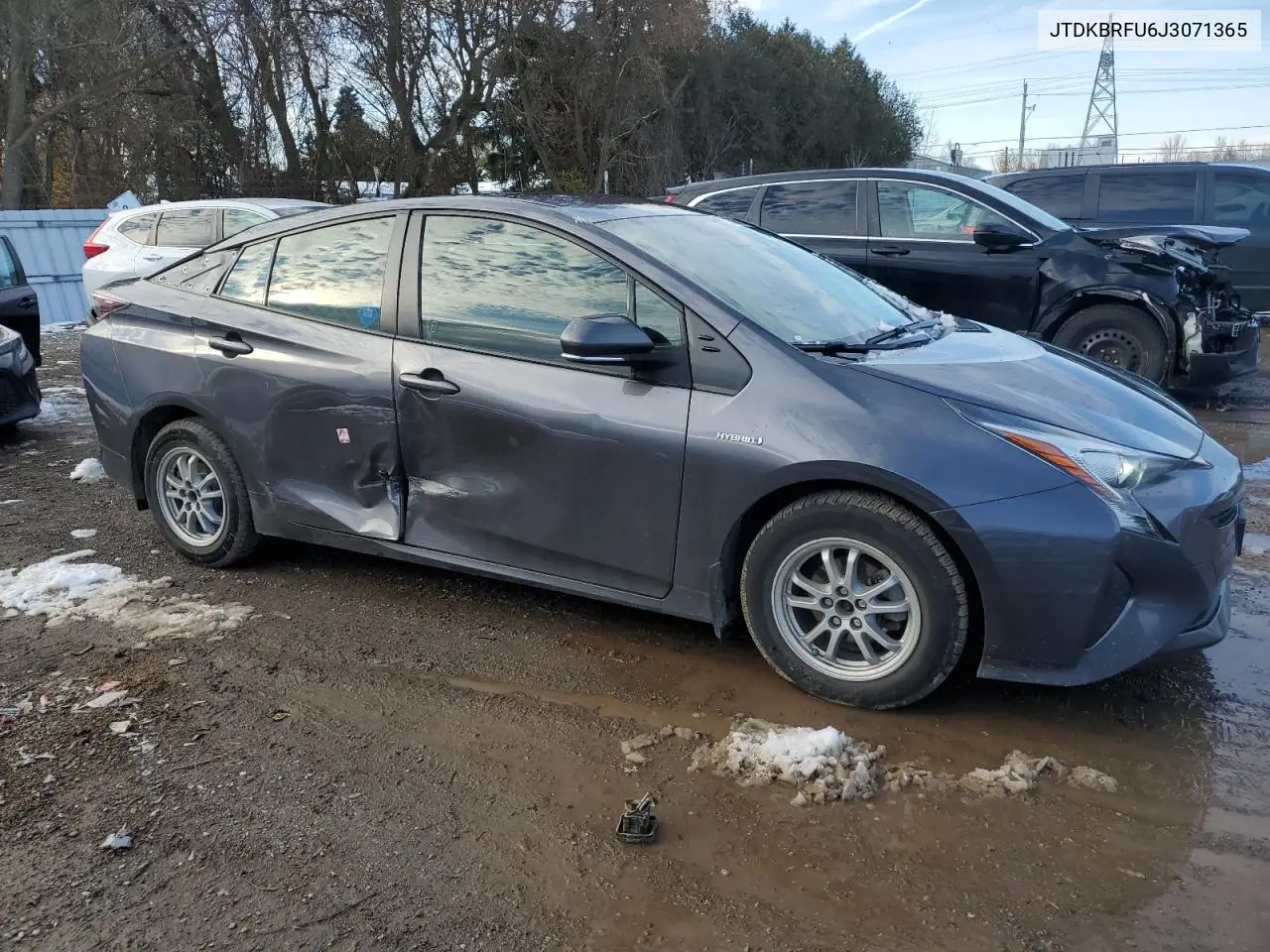 JTDKBRFU6J3071365 2018 Toyota Prius